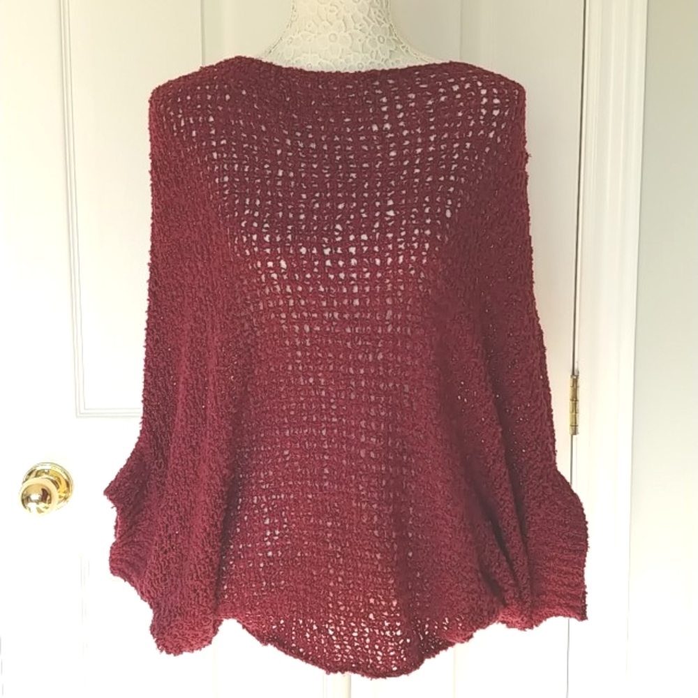 Knit top burgundy  NWT